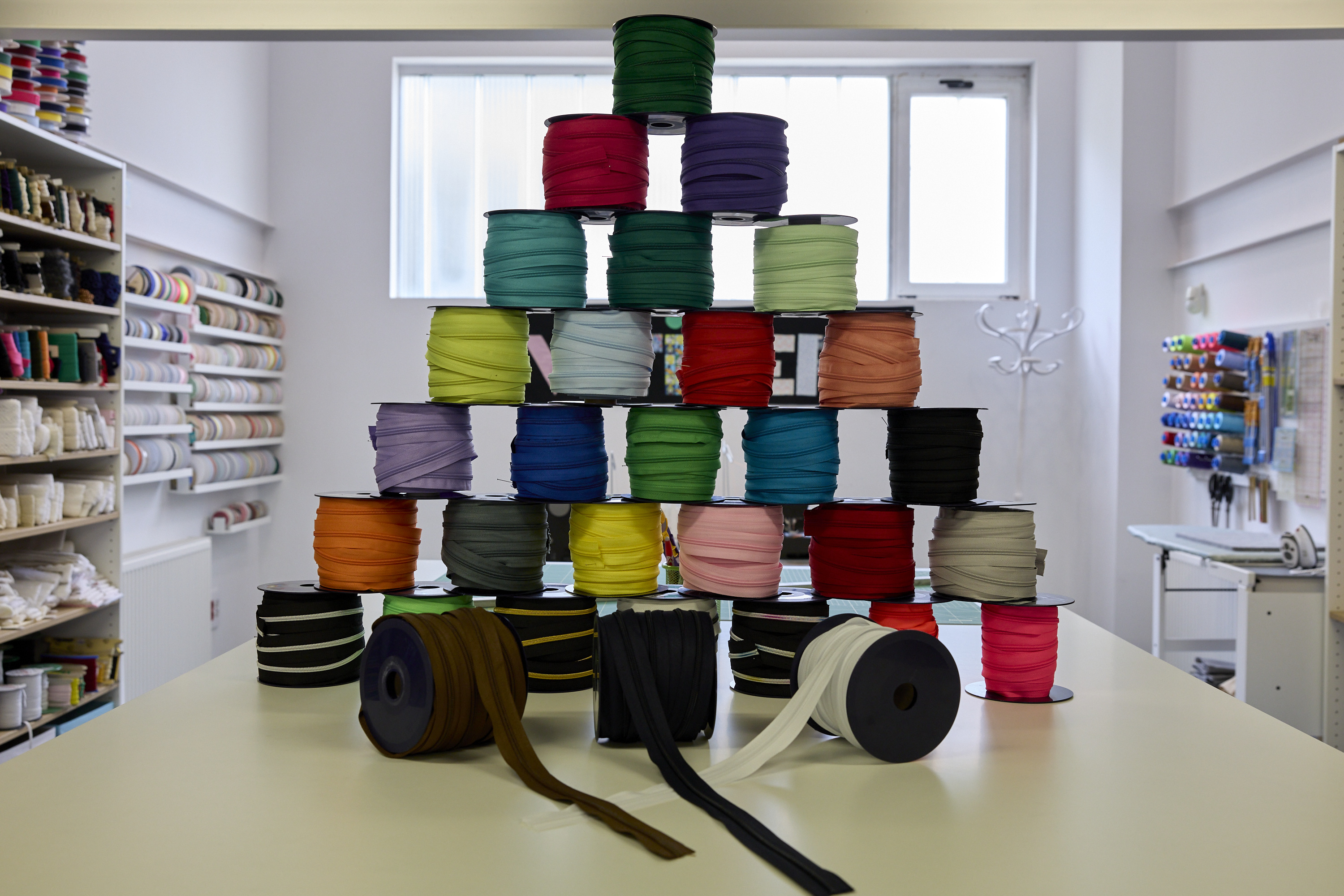 Mercería Pamplona - Telas y accesorios para costura creativa